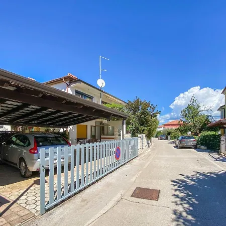 Apartment Beco One Novigrad (Istria)