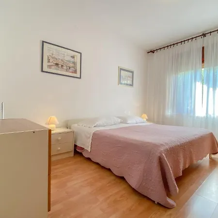 Apartment Beco One *